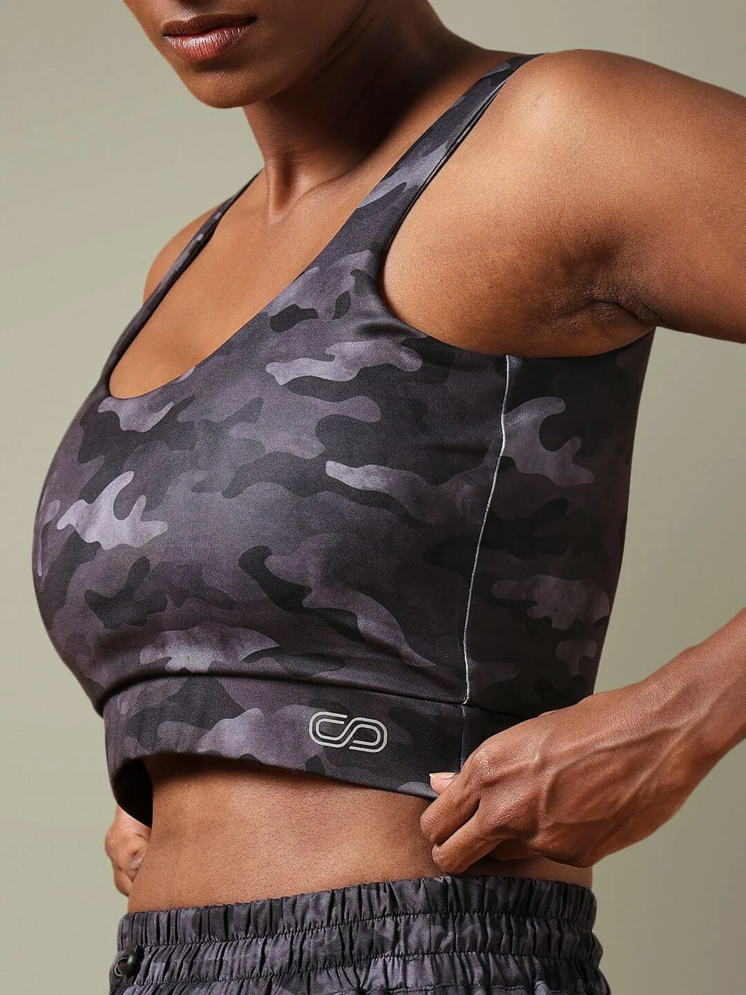 Aura Round Neck Sports Bra Dark Camo