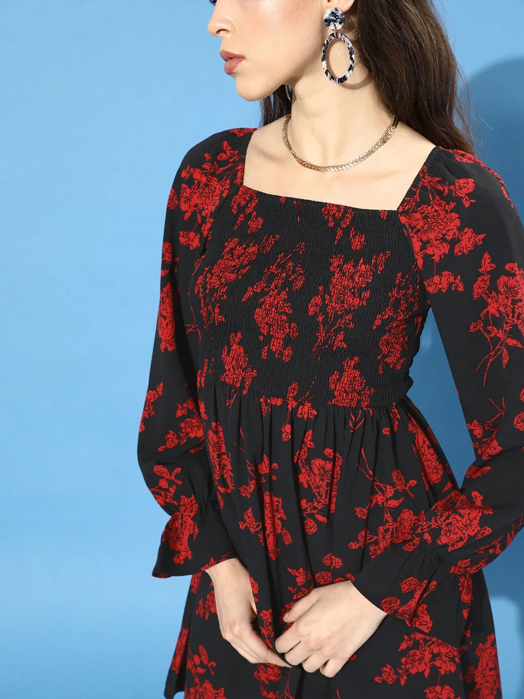 Berrylush Women Black & Red Floral Printed Crepe A-Line Midi Dress