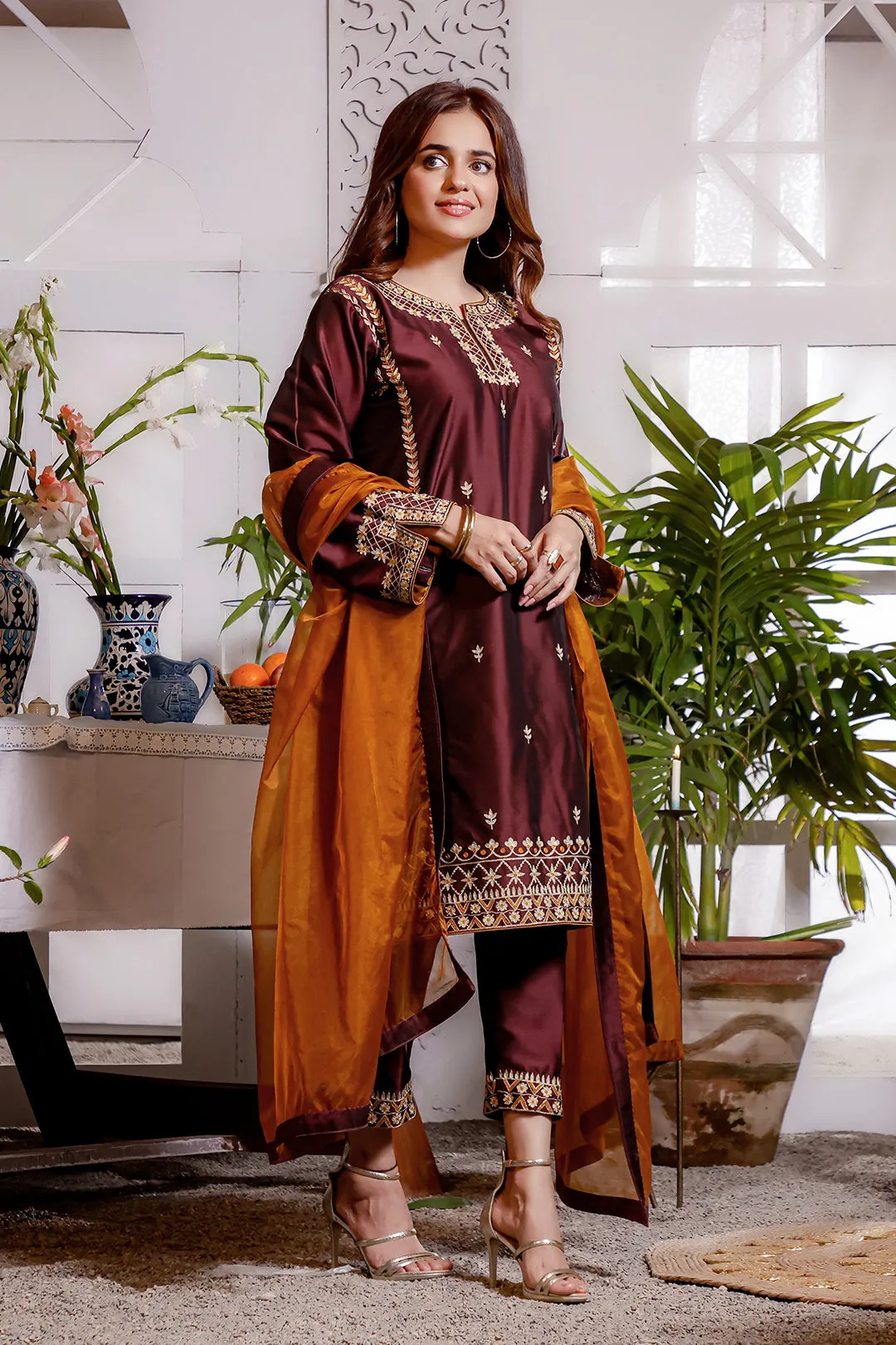 Embroidered Lychee Silk Luxury Pret 3pc Suit | KAIRA | S202187