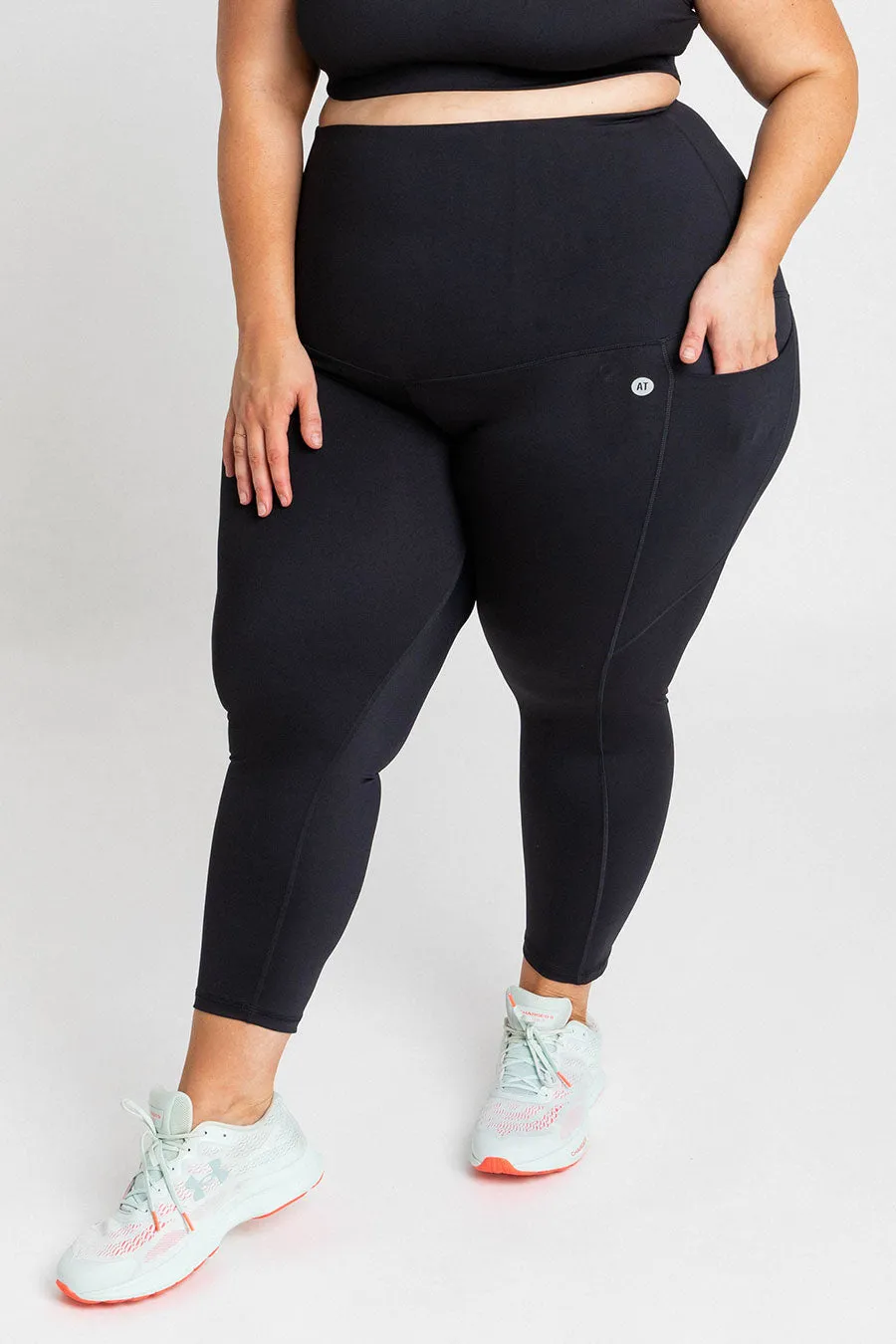 Postpartum Leggings With Pockets 7/8 Length - Black