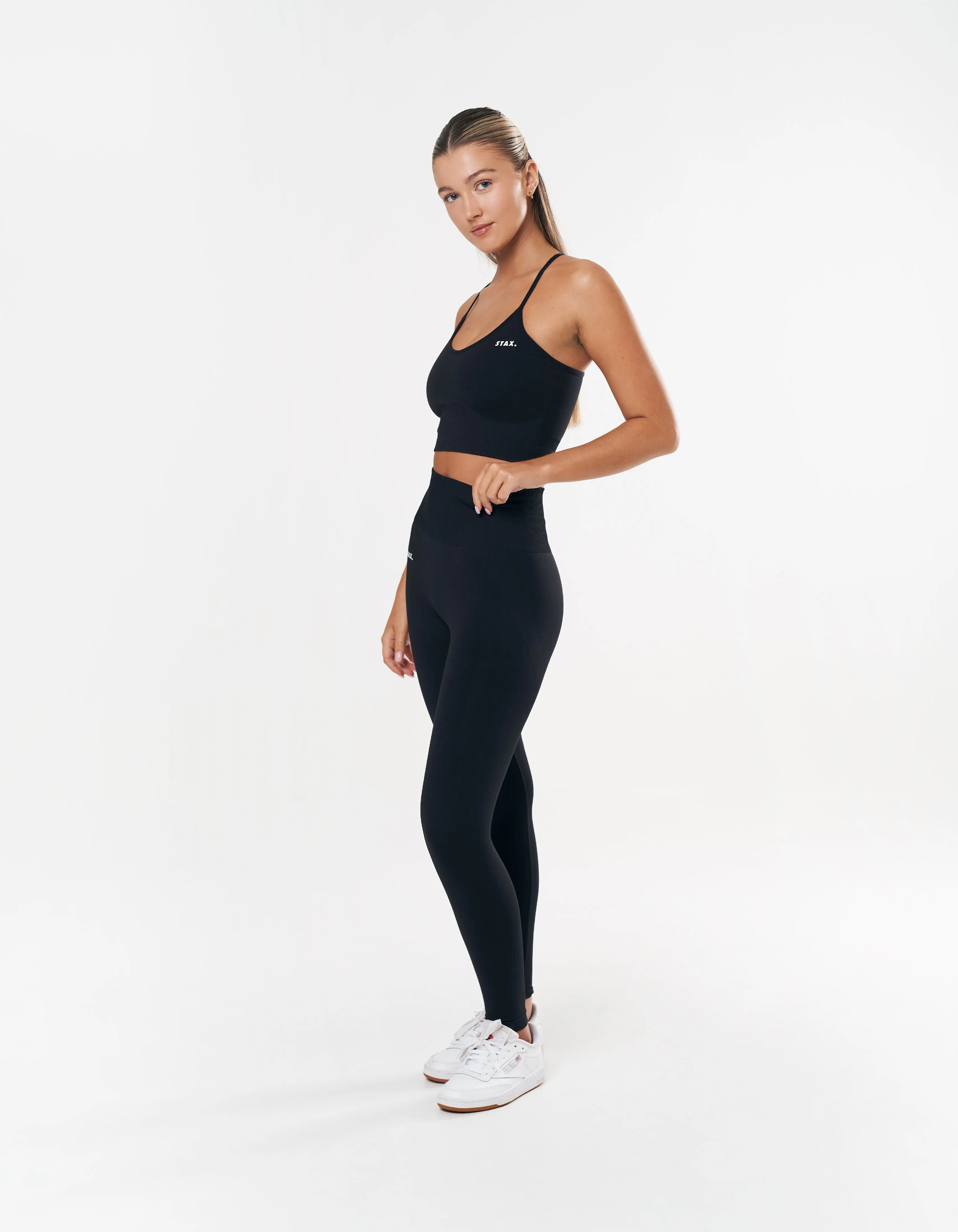 Premium Seamless Strappy Crop - Astro