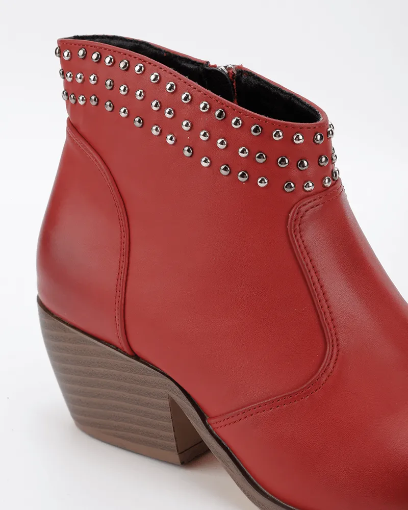 Rivet Zipper Pointed Toe Ankle Boots