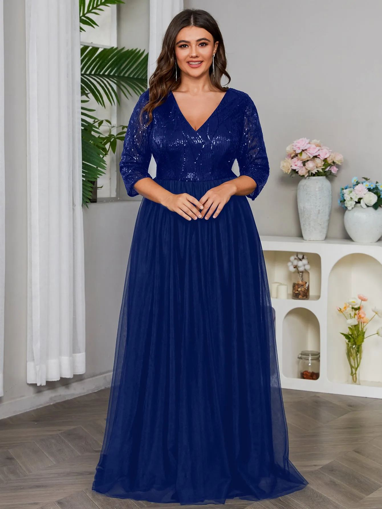 Women Plus Size V-neck Long Sleeve Sequins & Mesh Evening Dresses